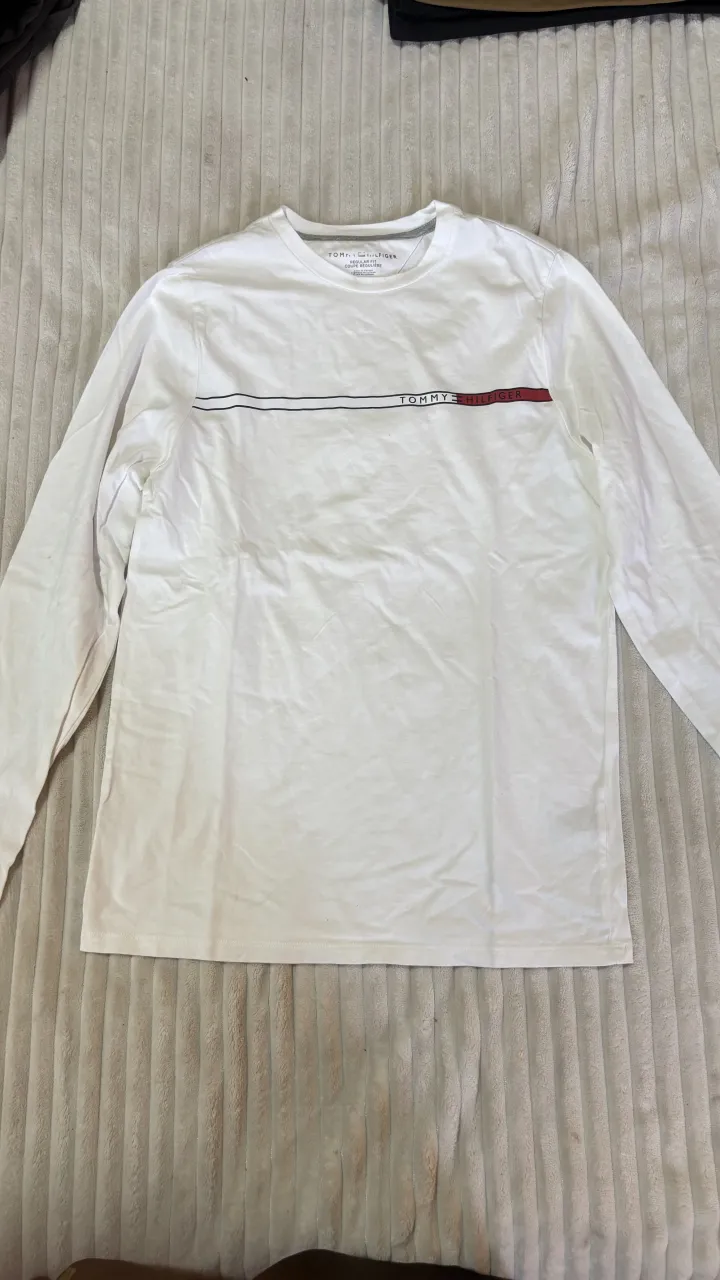 Remera Tommy Hilfiger - imagen 1