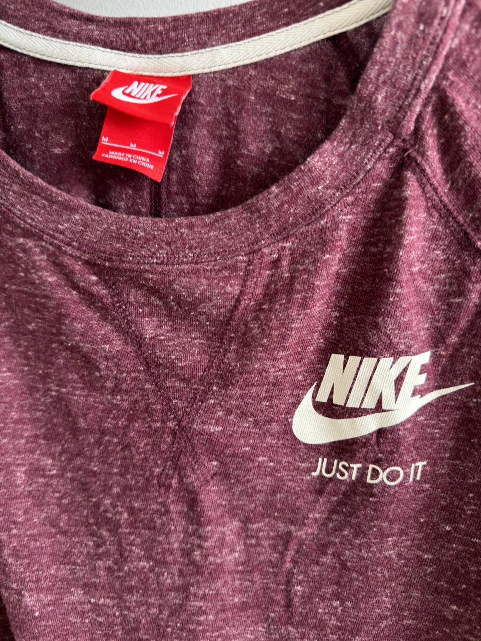 Buzo Nike - Vista 3