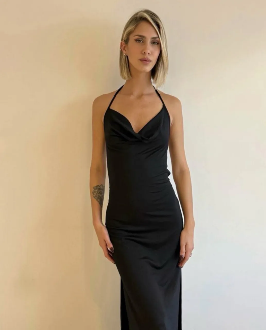 Vestido A ≠