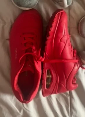 Skechers