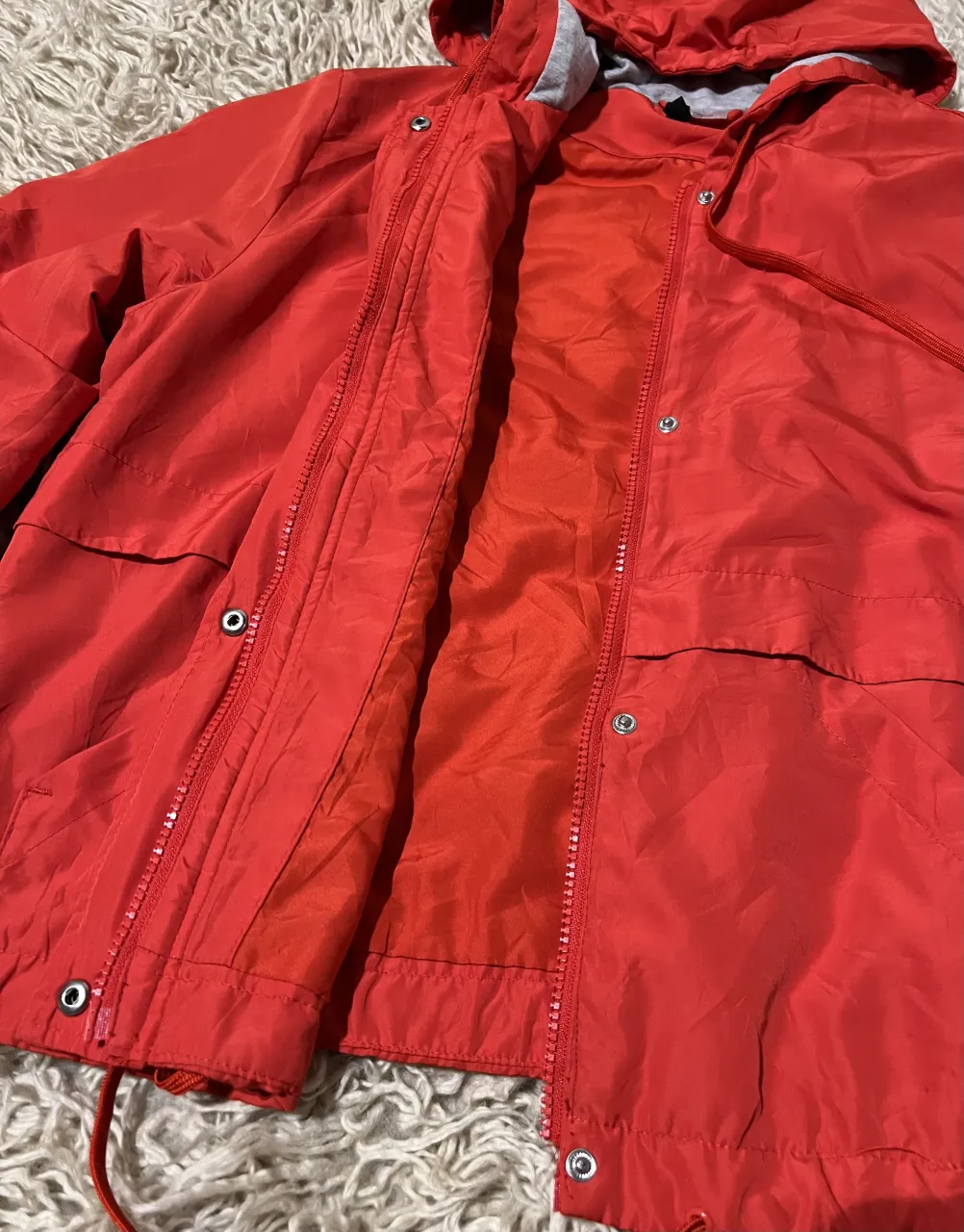 Campera Divided - imagen 2