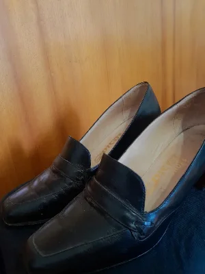 Dicos shoes