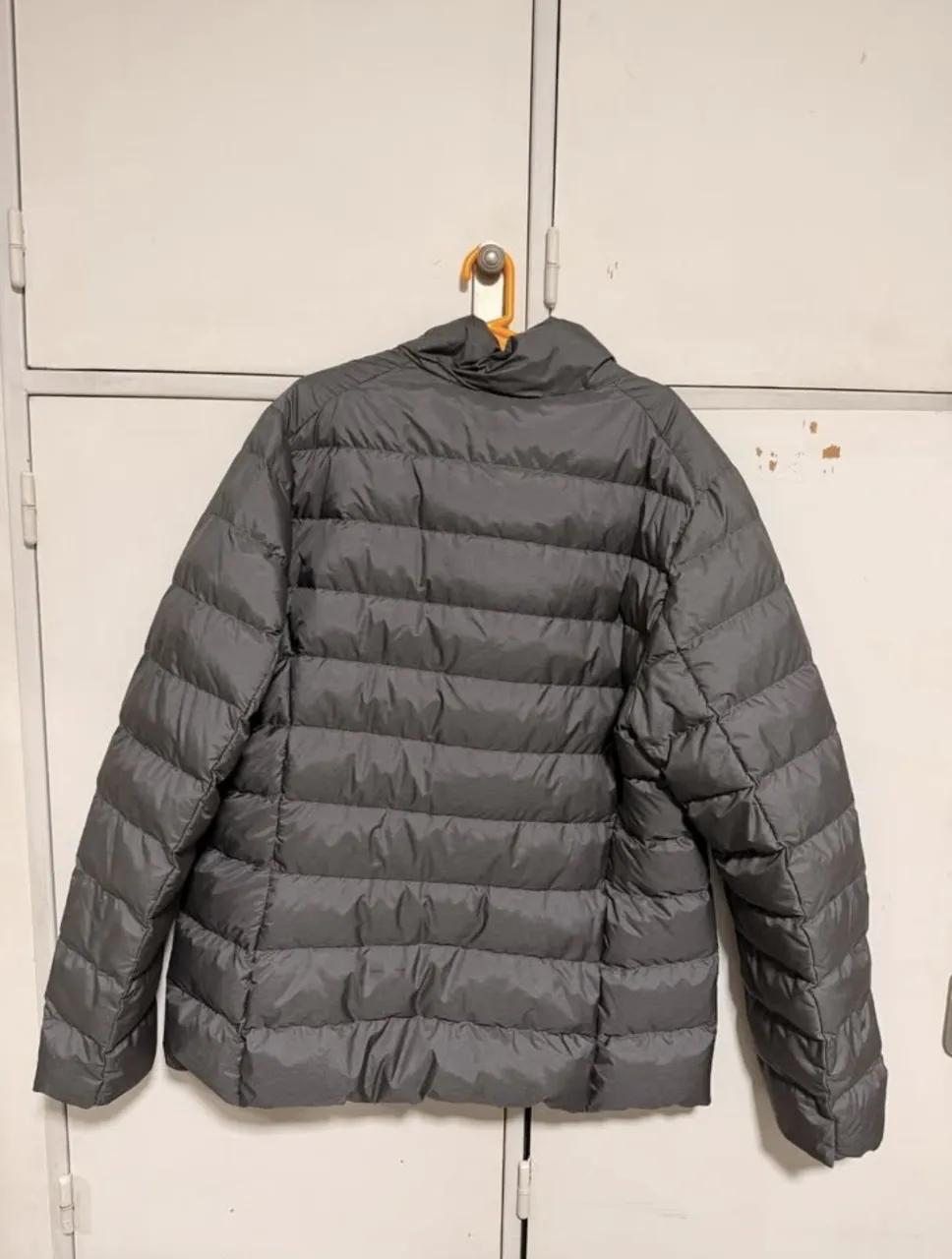 Campera Uniqlo miniatura 2