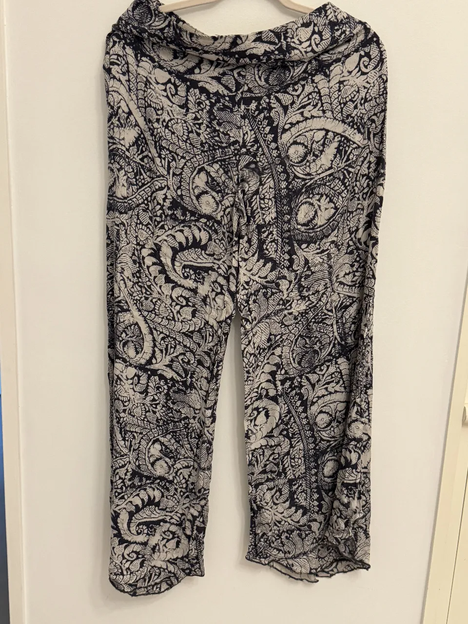 Pantalón Umbrale - imagen 3