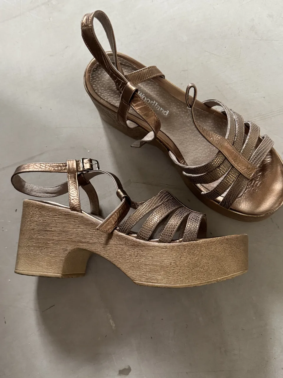 Sandalias Woodland - imagen 2