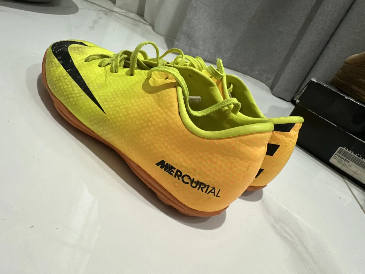 Botines Nike - imagen 3