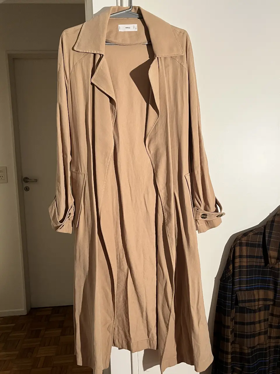 Trench Mango