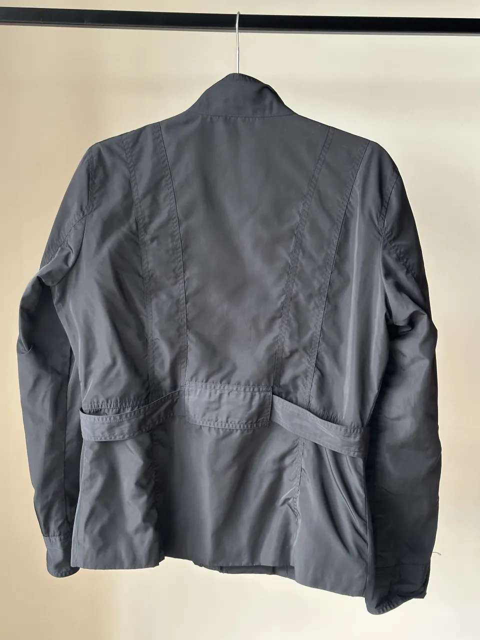 Campera Basement - imagen 3