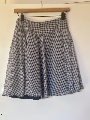 Zara Basic