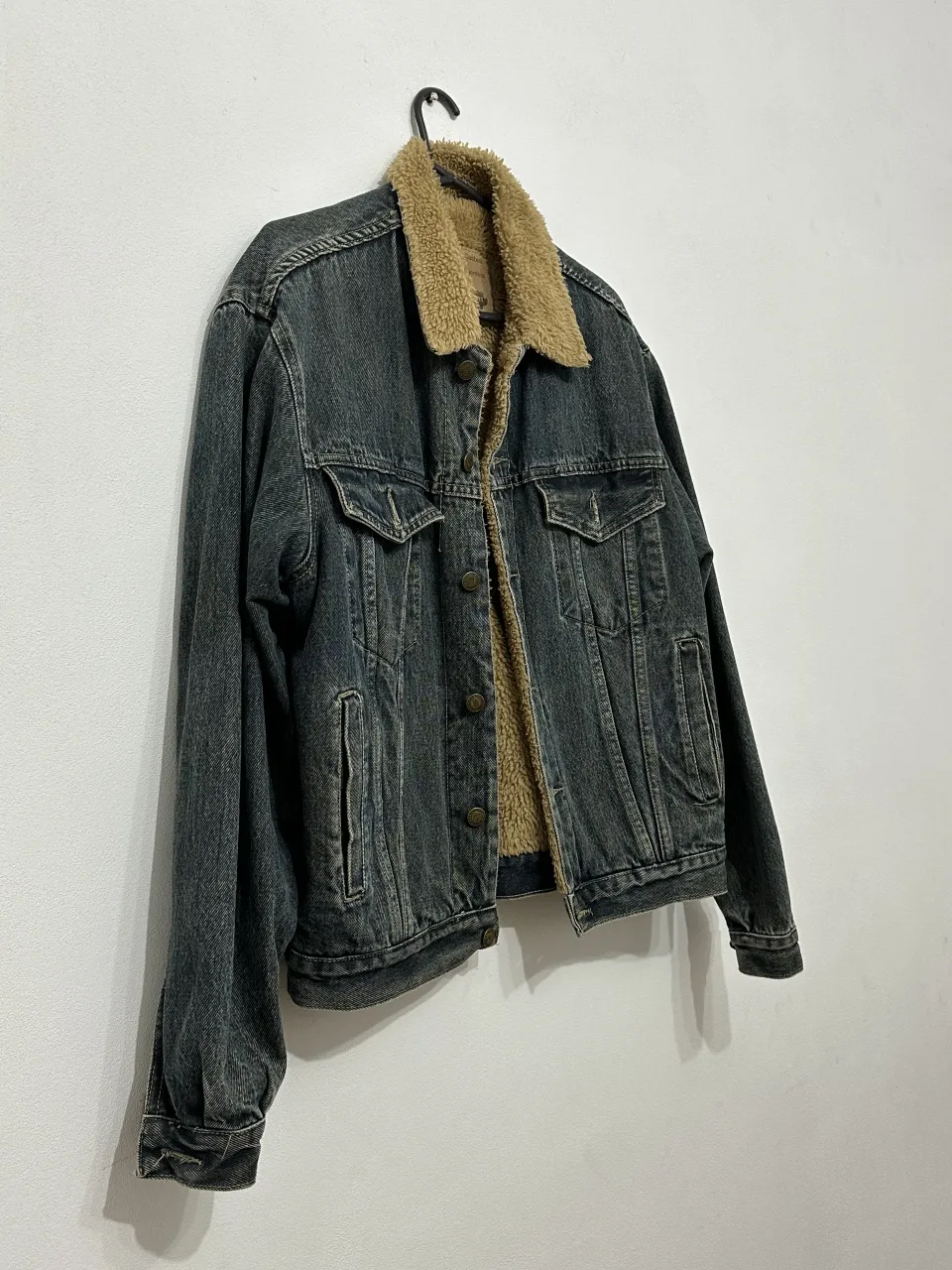 Campera A ≠ - imagen 2