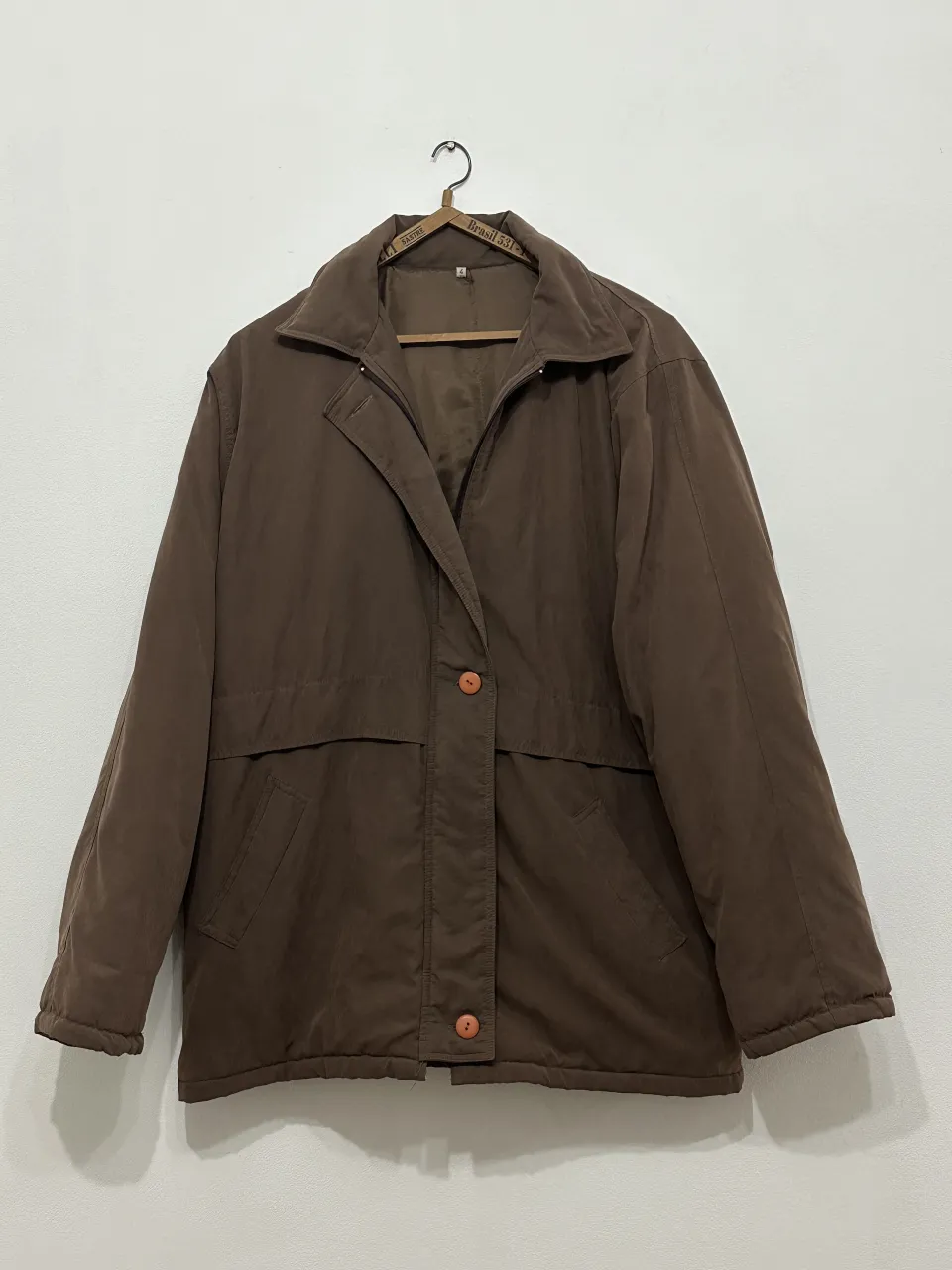 Campera A ≠ - imagen 1
