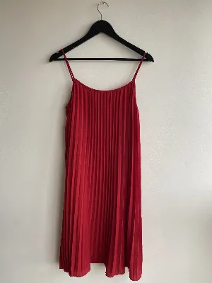 Zara Woman