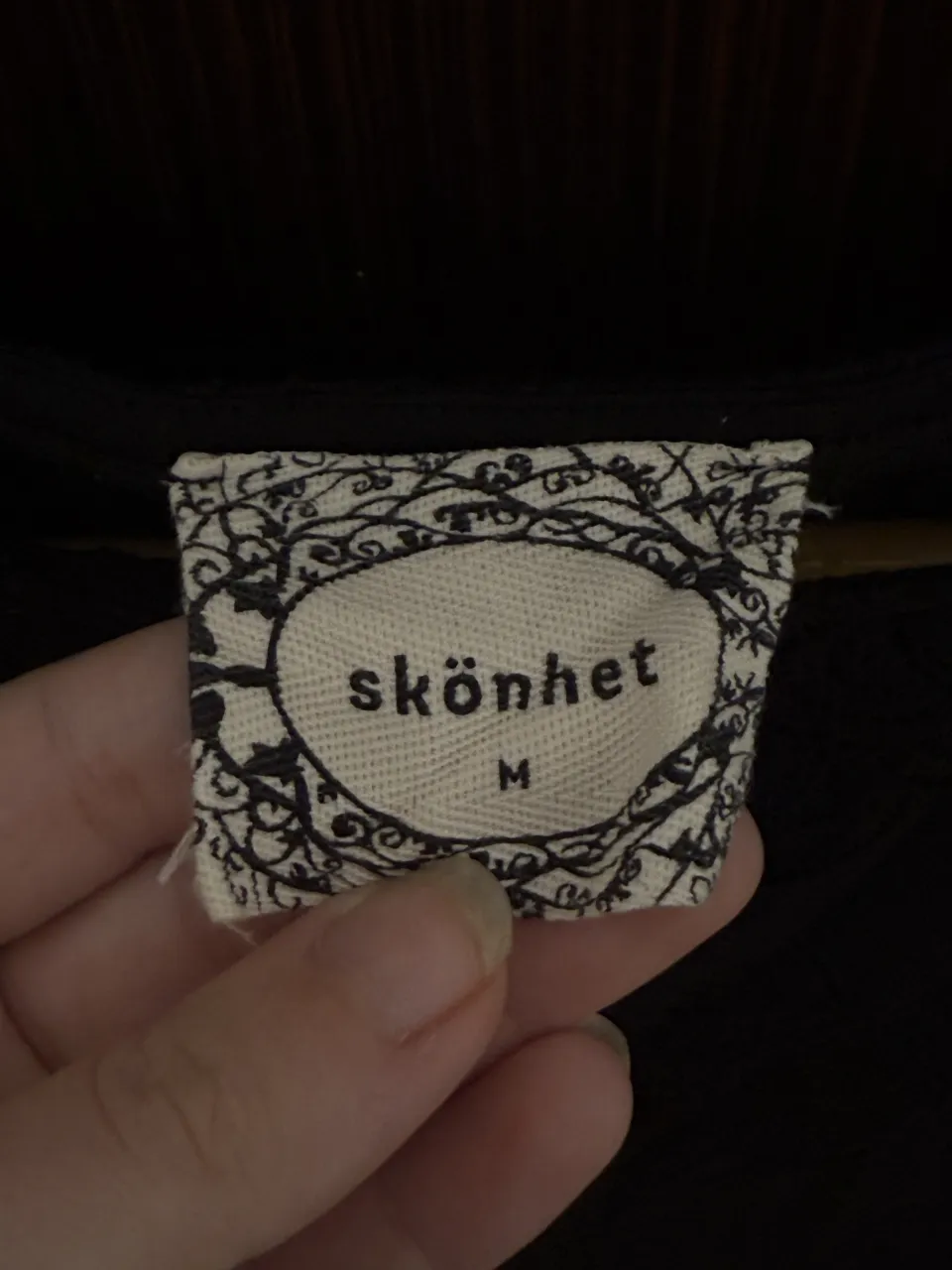 Remera Skönhet - imagen 3