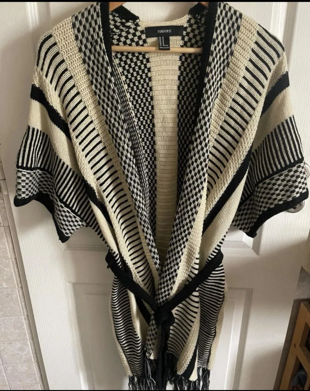 Cardigan Forever 21 - imagen 4
