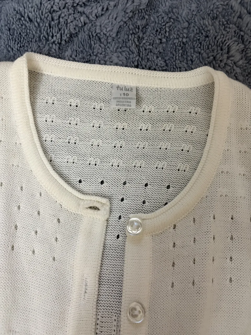 Sweater de cuello redondo A ≠ - imagen 2