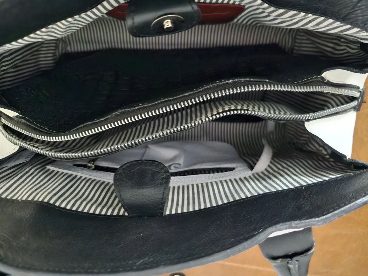 Cartera Lázaro - imagen 3