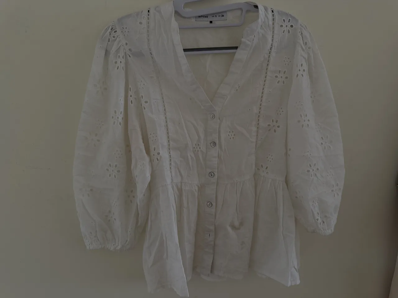 Blusa Lefties - imagen 1