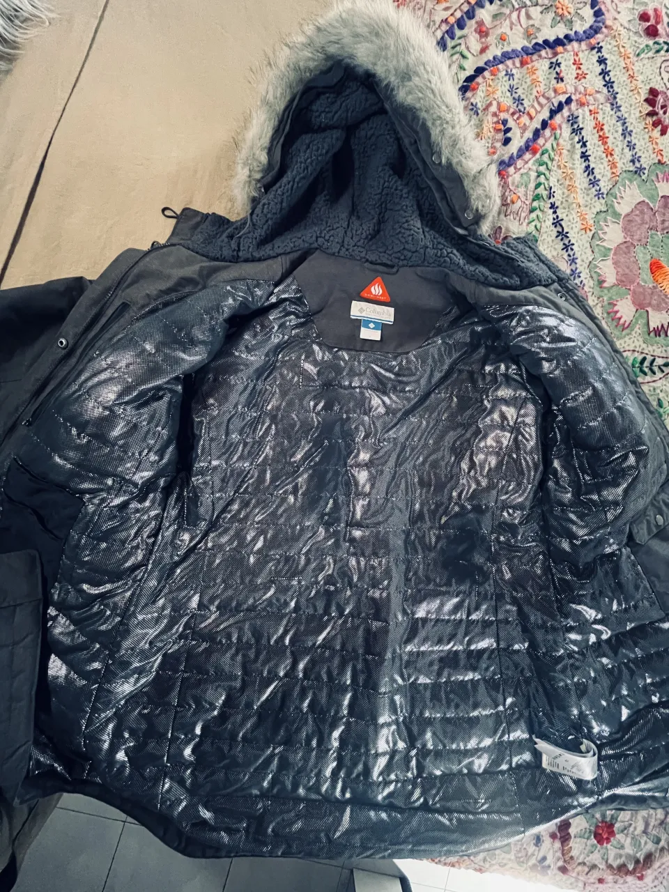 Campera Columbia - Vista 2
