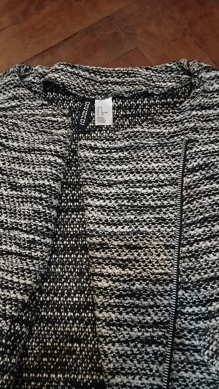 Campera Divided - imagen 4