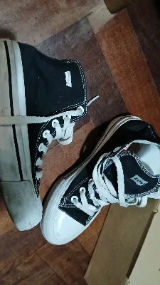 Levi's