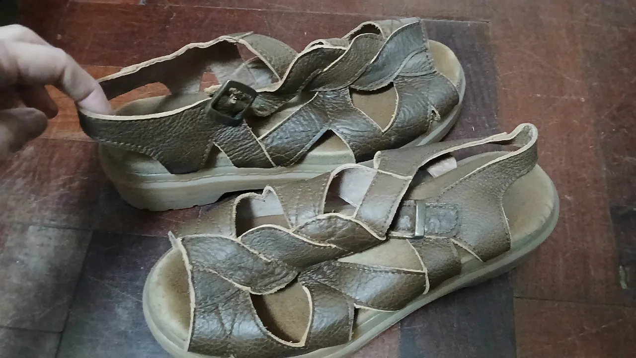 Sandalias Marca italiana - imagen 1
