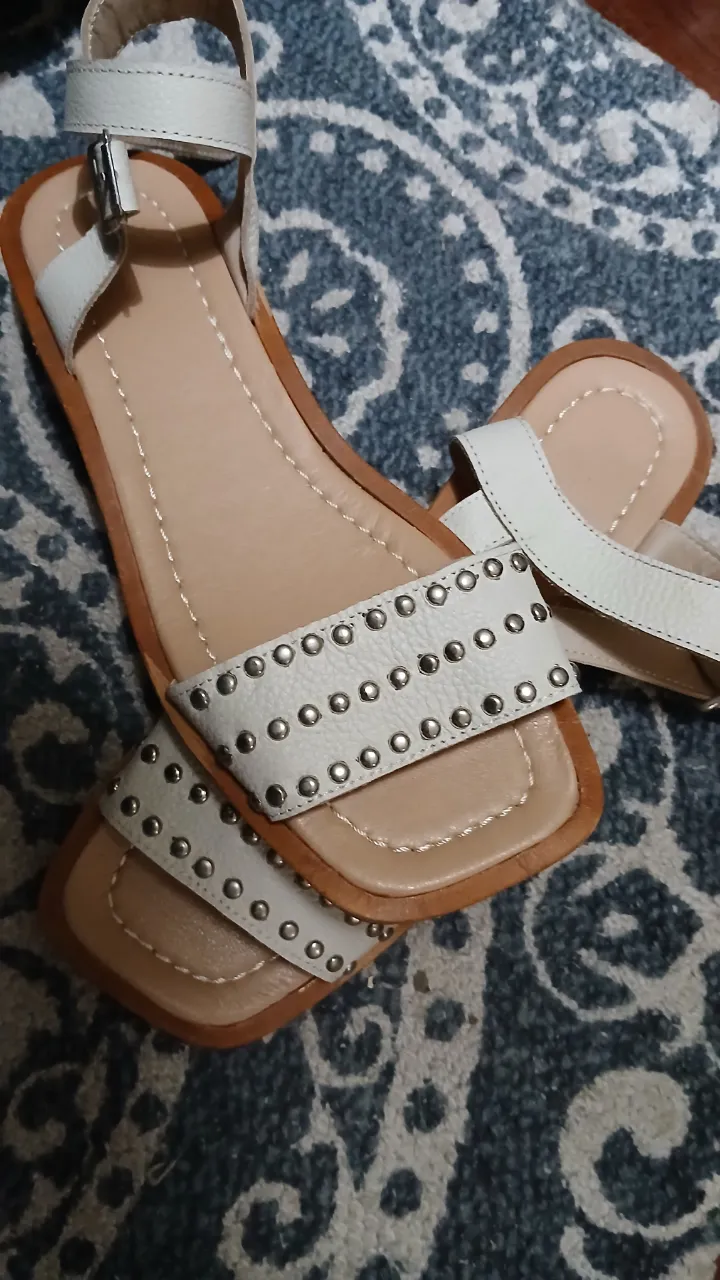 Sandalias (sin marca) miniatura 4