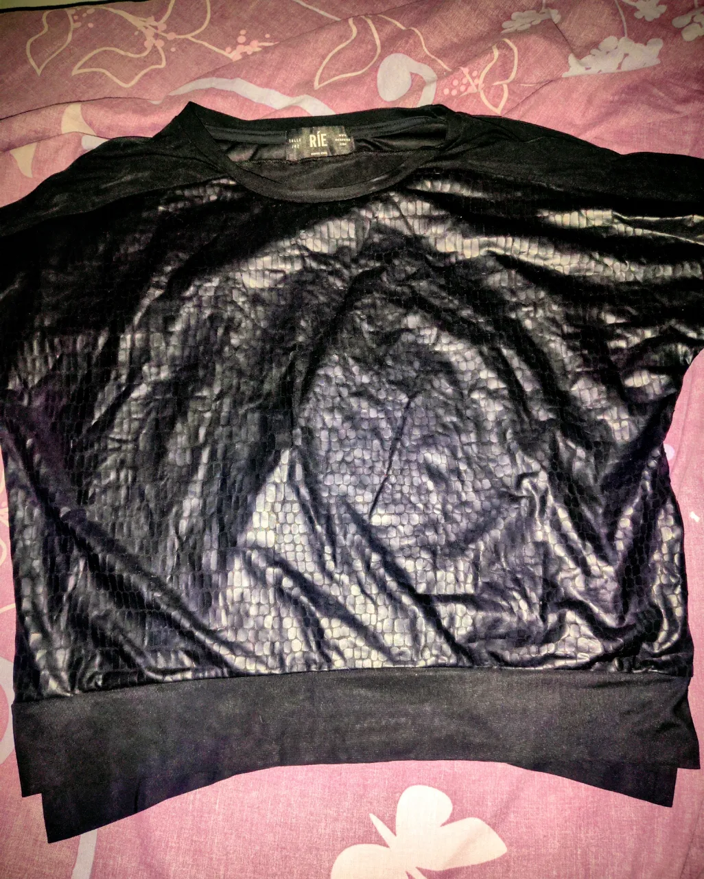 Remera Rie - imagen 1