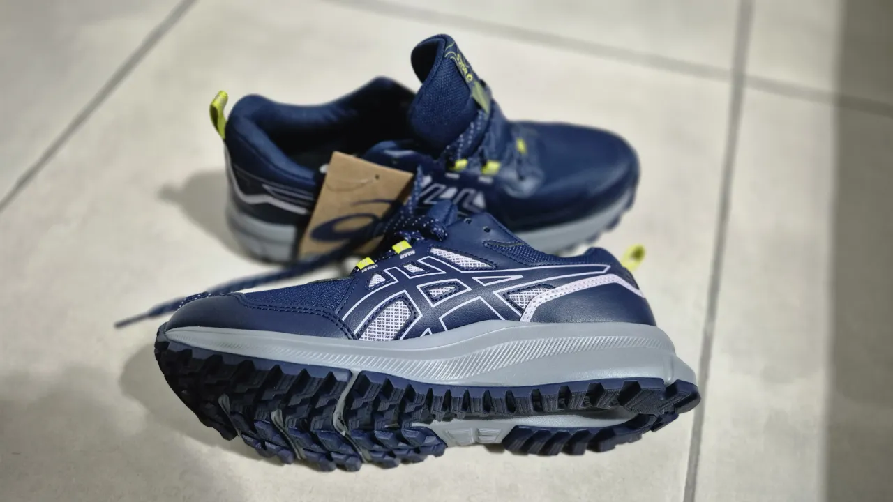 Zapatillas Asics - imagen 3