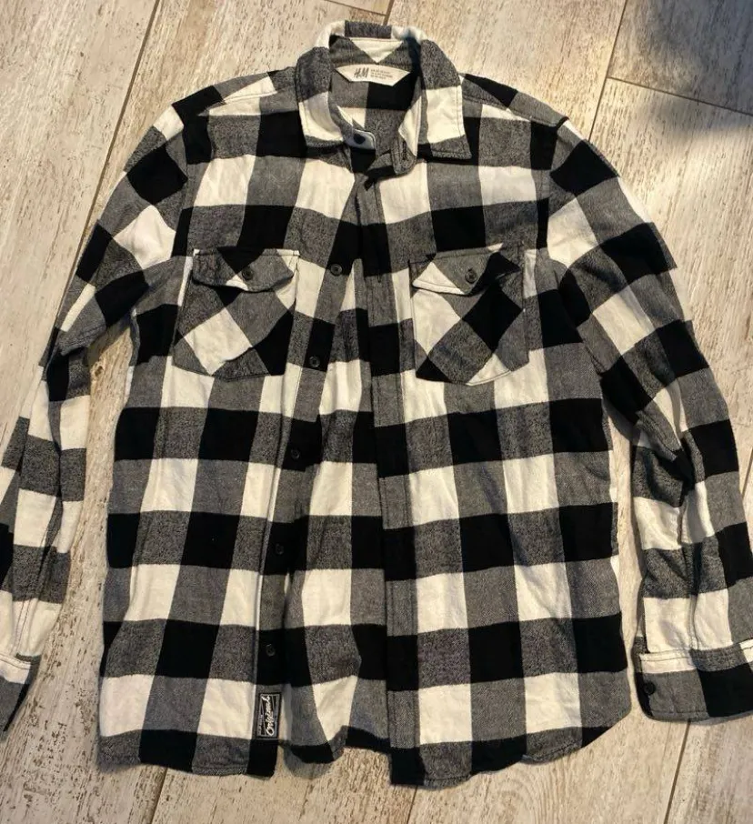 Camisa manga larga H&M - imagen 1