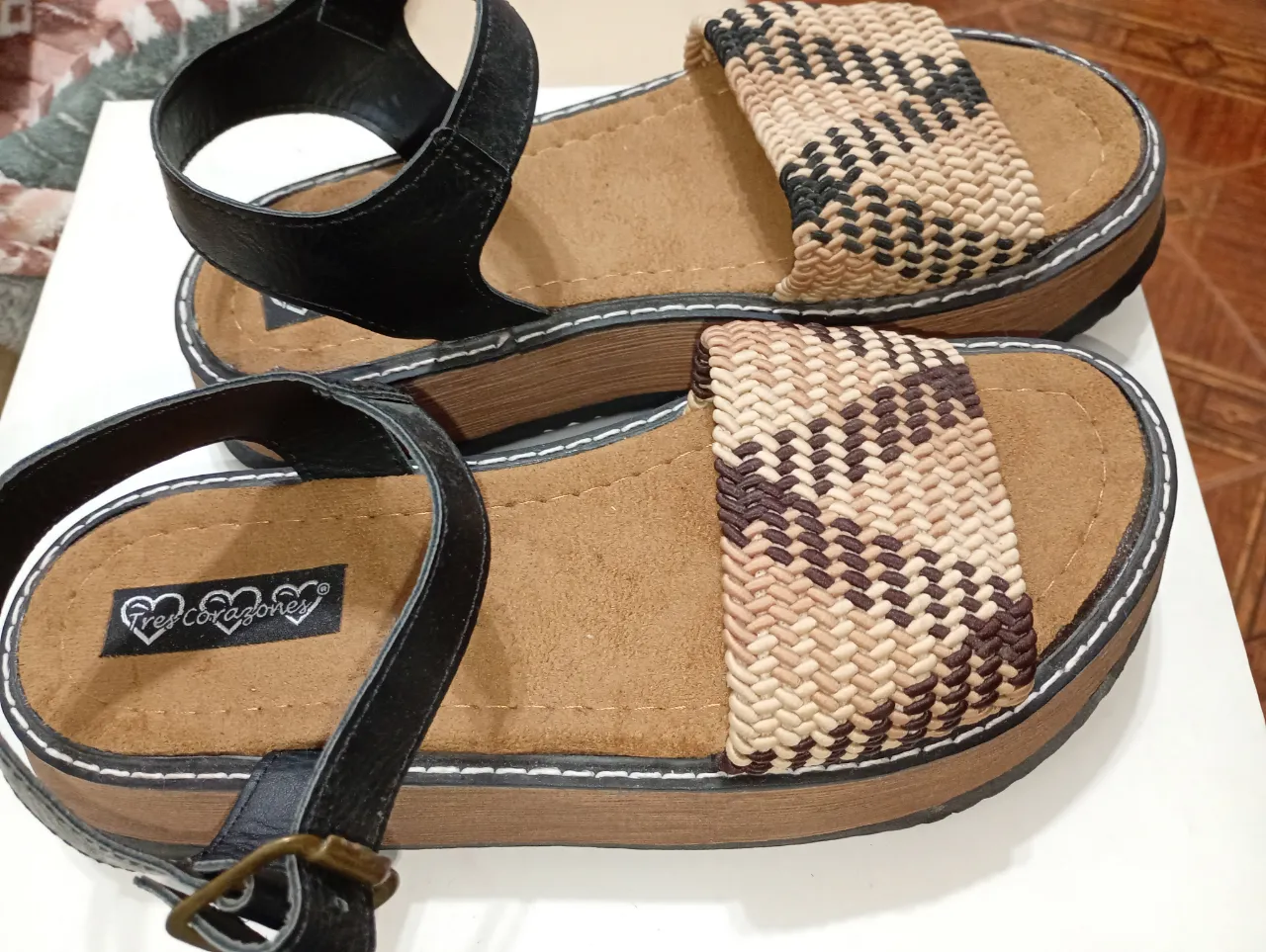 Sandalias Tres corazones - imagen 2