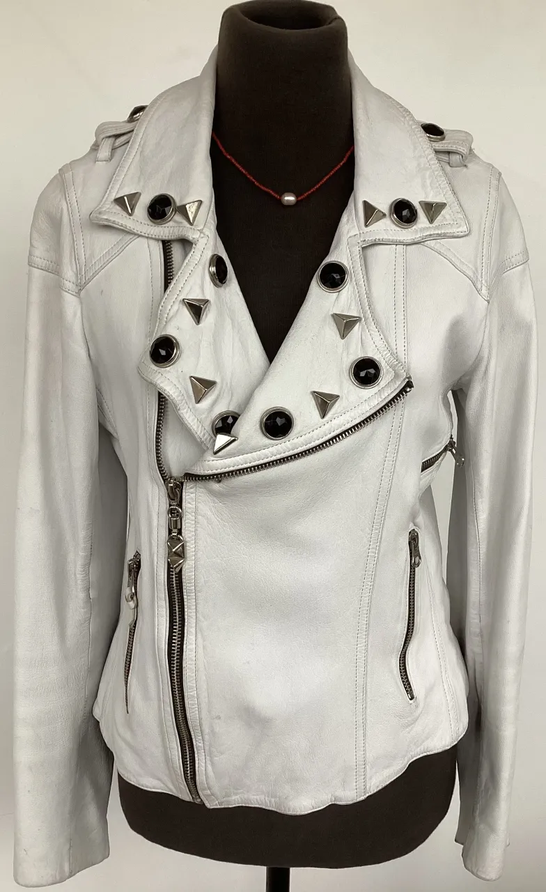 Campera Jazmín Chebar - imagen 4