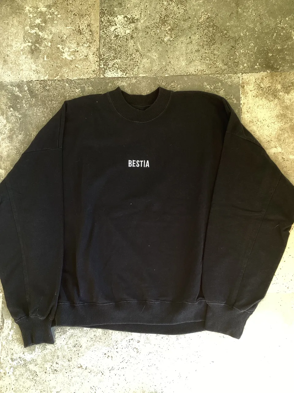 Buzo Bestia - imagen 3