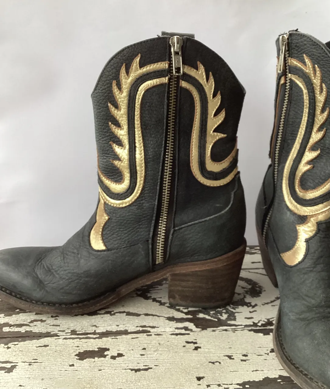 Botas I ♥️ 47 street - imagen 1