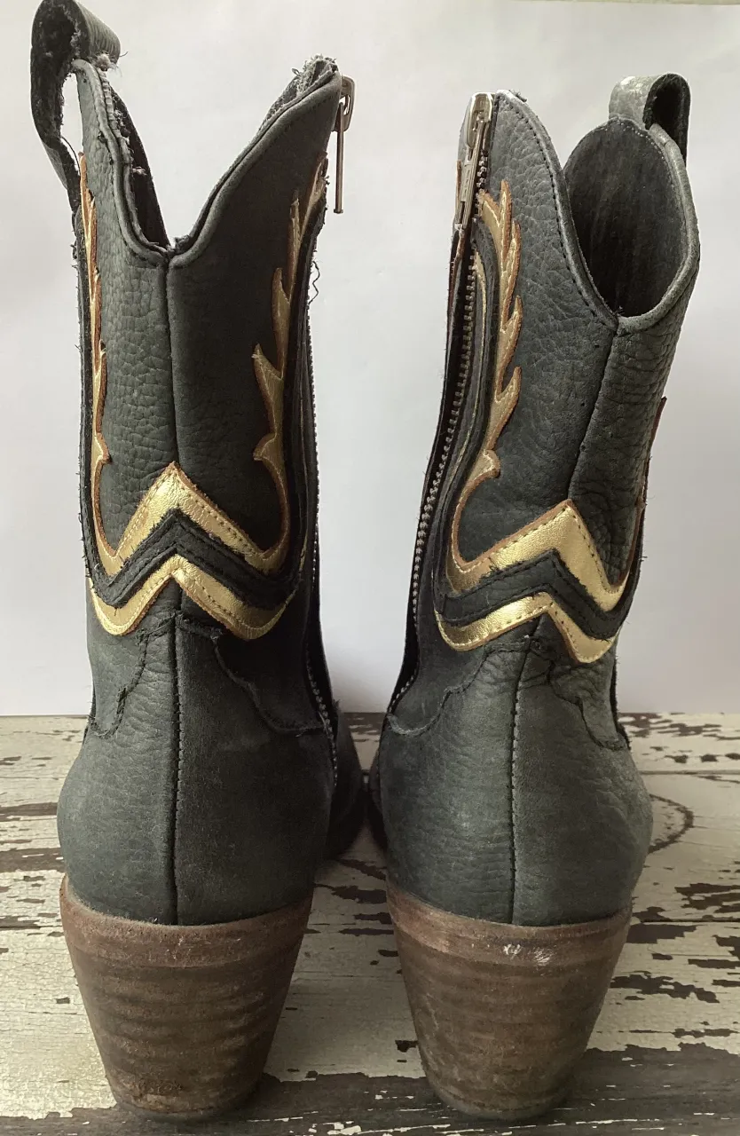 Botas I ♥️ 47 street - imagen 5