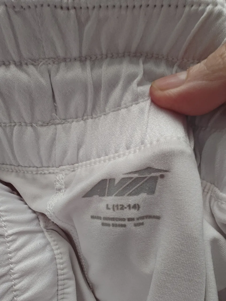 Short Avia - imagen 3
