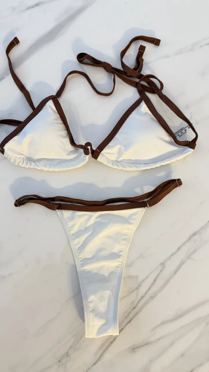 Bikini Aa - imagen 1