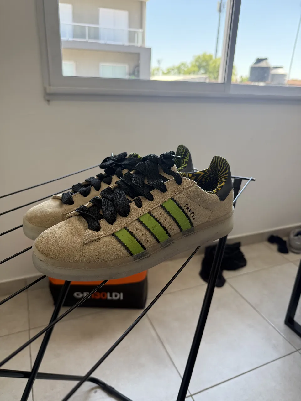 Zapatillas adidas - Vista 2