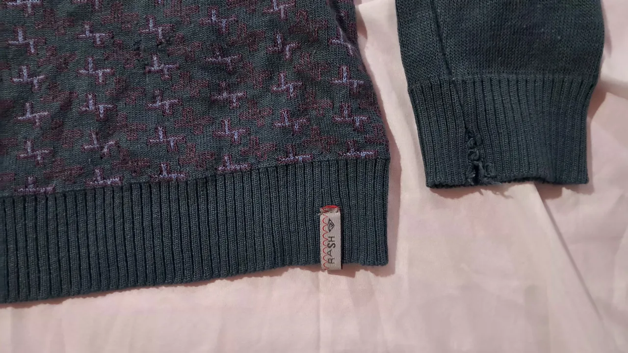 Sweater Rash - Vista 3