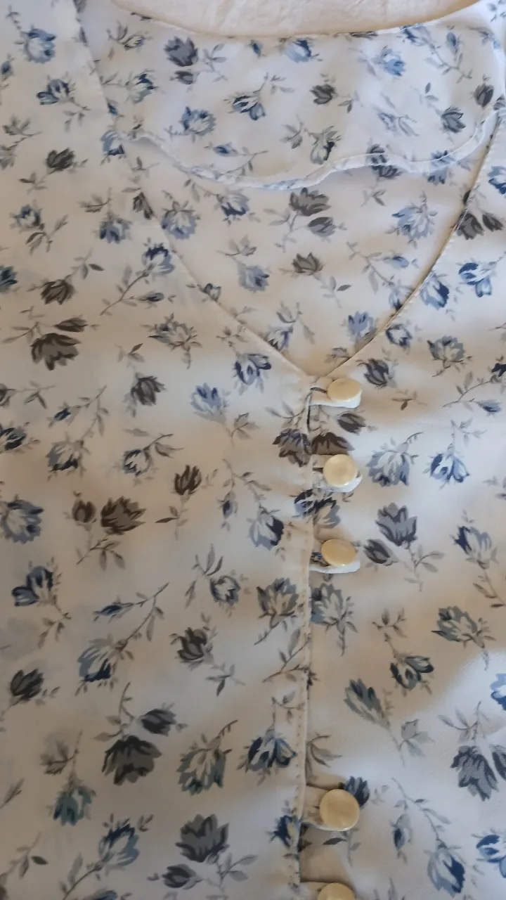 Blusa Up cycling vintage - imagen 2