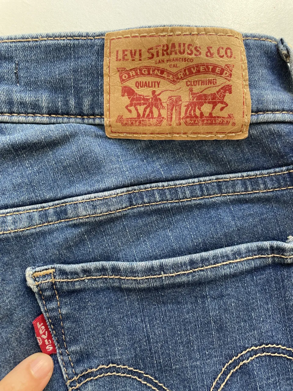 Jean Levi's - imagen 3
