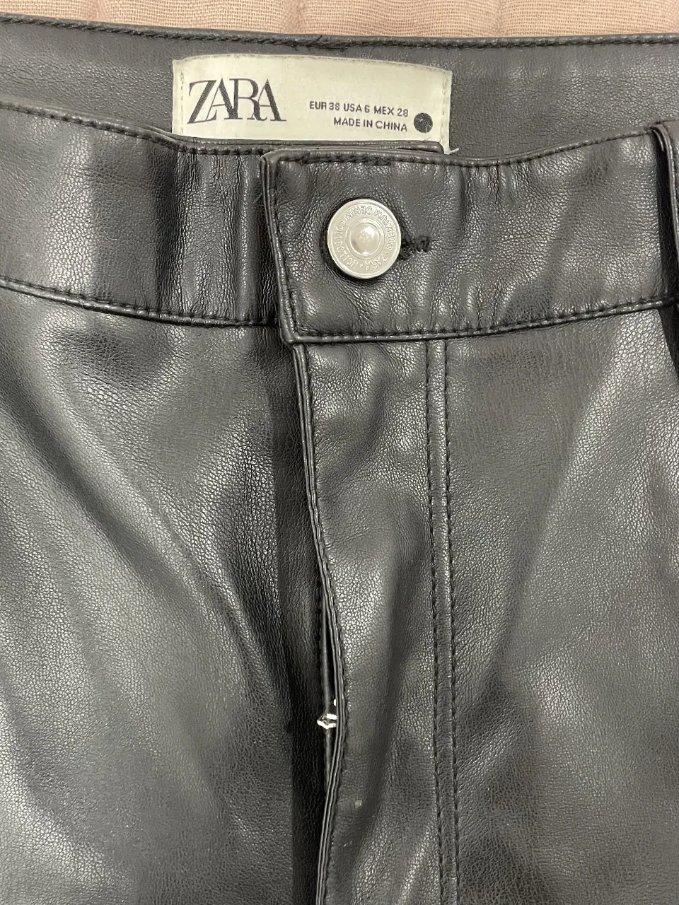 Pantalón Zara - imagen 4