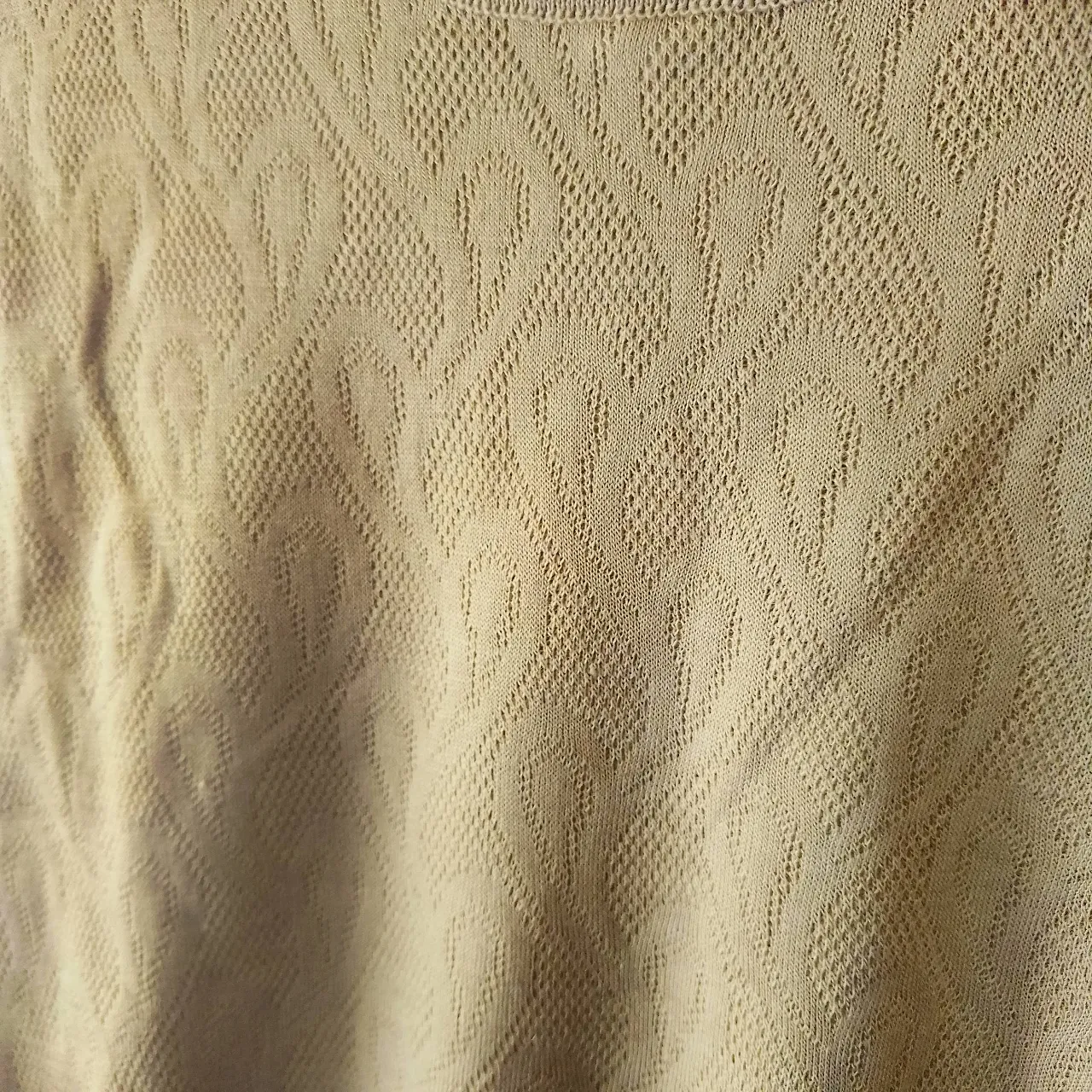 Sweater A ≠ - Vista 3