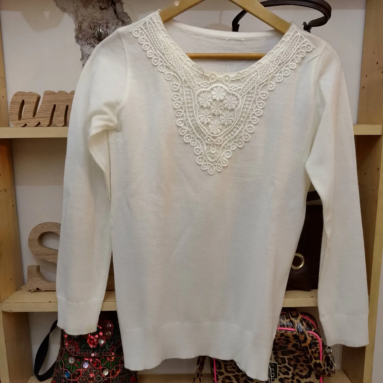 Sweater A ≠ - imagen 1