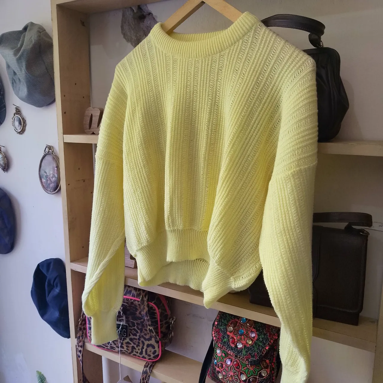 Sweater A ≠ - imagen 4
