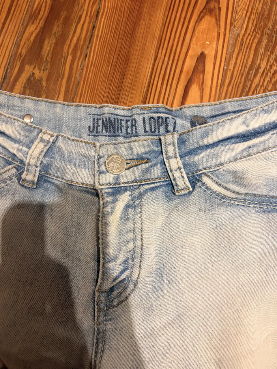 Short Jennifer Lopez - Vista 2