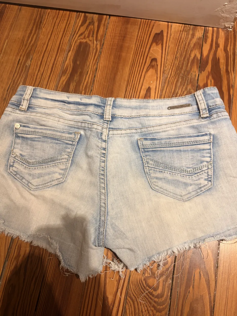 Short Jennifer Lopez - Vista 3