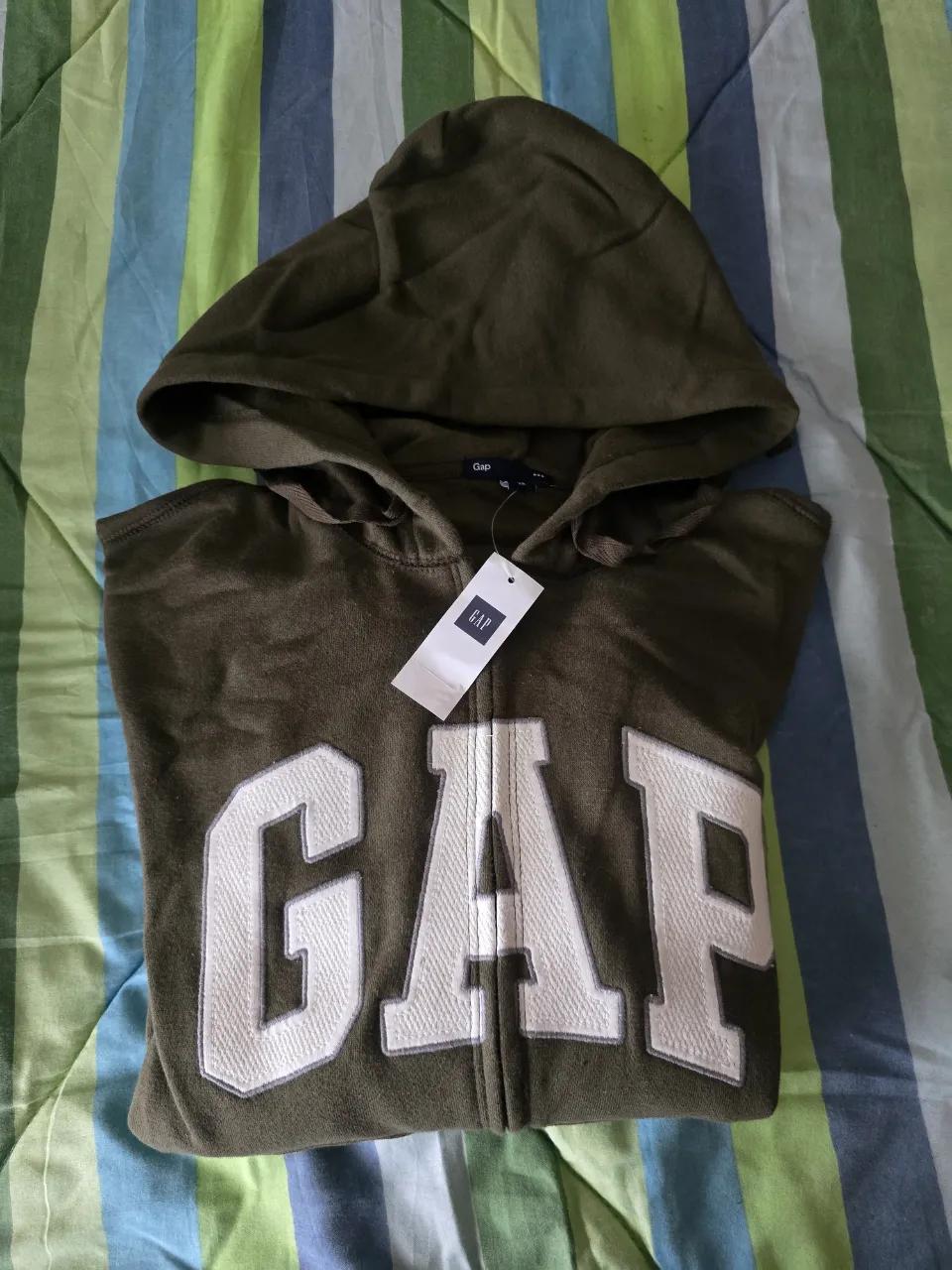 Buzo GAP - imagen 4