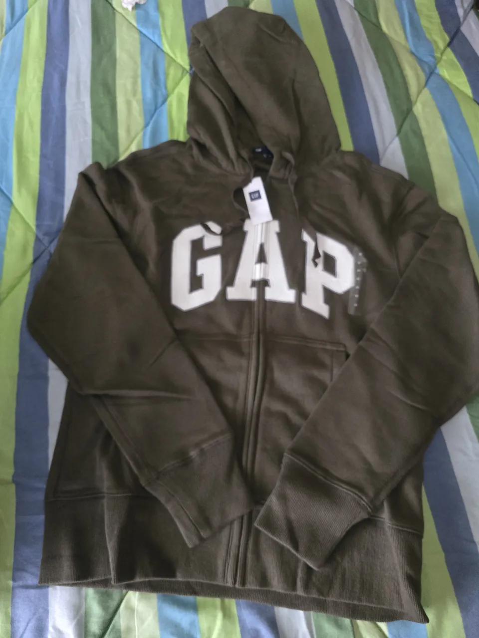Buzo GAP - imagen 2
