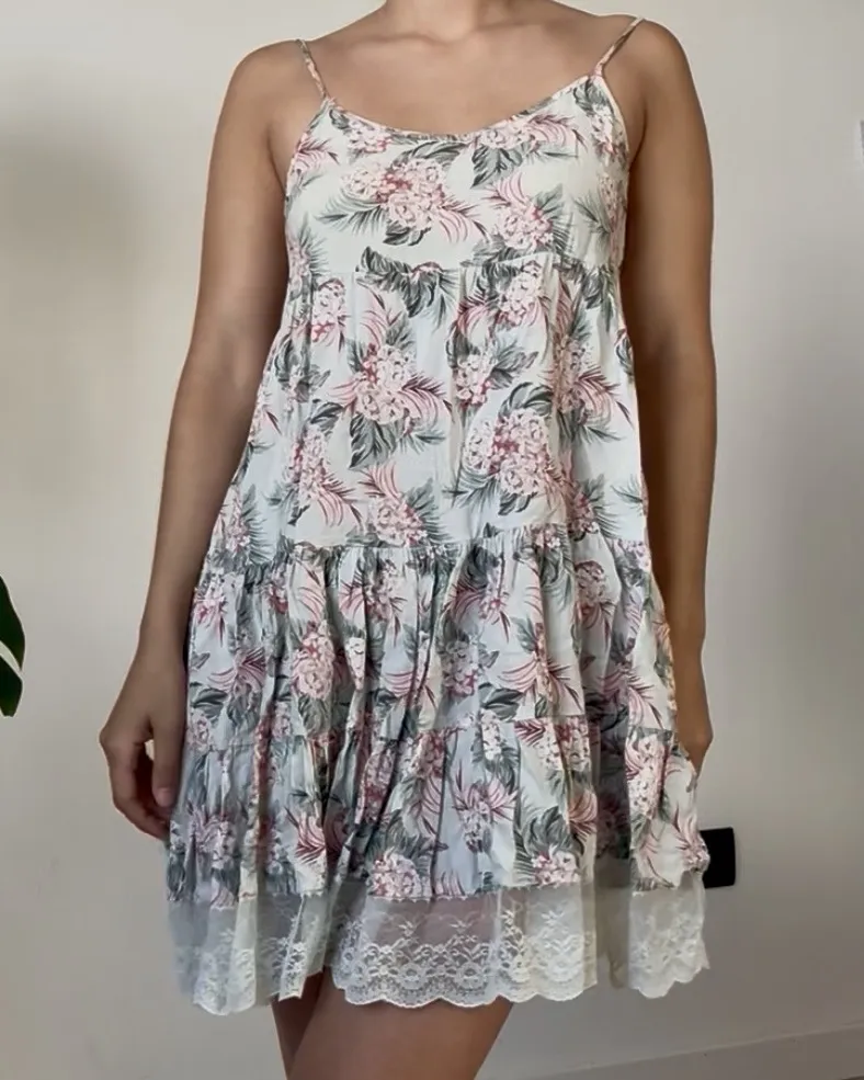 Vestido A ≠