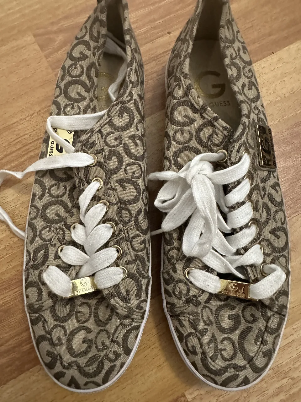Zapatillas GUESS - imagen 4